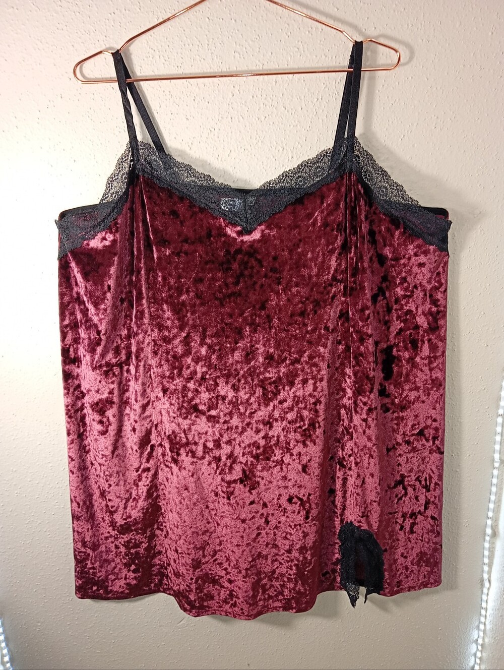 Cacique Velvet Burgundy Black LaceTrim Intimate Sleepwear sz 22/24